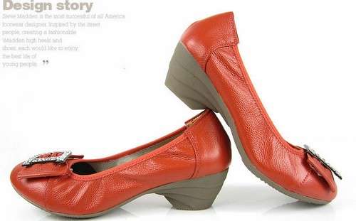 探索自然美景之旅,遇見時尚潮流女鞋的寧靜與魅力