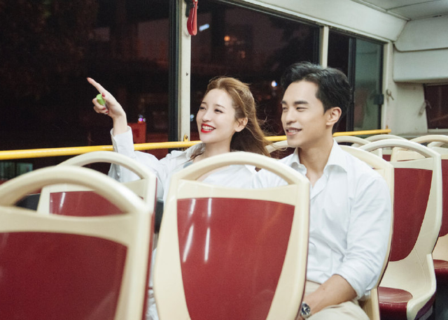 晨晨最新系列引領(lǐng)時尚潮流新風尚